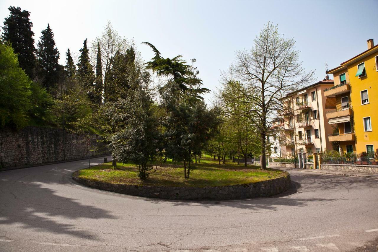 Castello San Felice Bed & Breakfast Verona Exterior photo